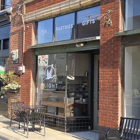 Flight Tea Bar and Lounge