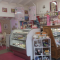 A Sweet Memory Cake Shoppe