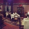 Quintealia's Tea Parlor
